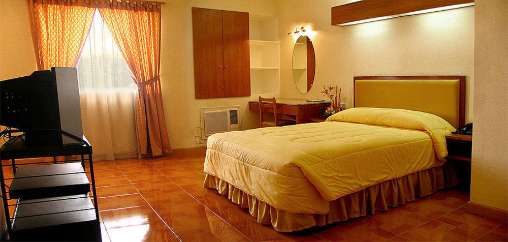 Taft Tower Hotel Manila Exterior photo