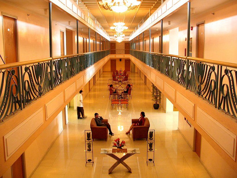 Taft Tower Hotel Manila Exterior photo